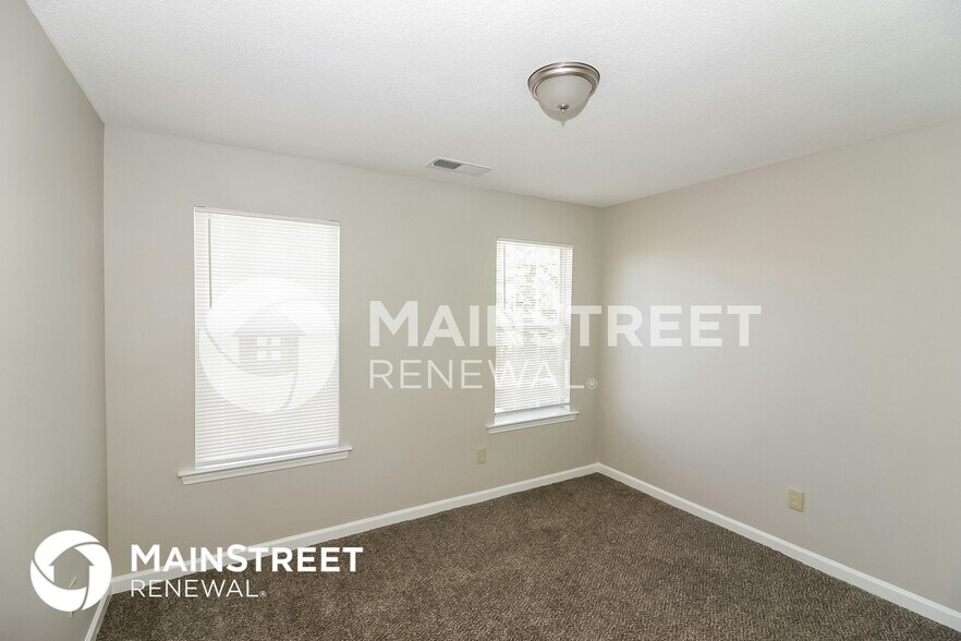 Building Photo - 5411 Maiden Grass Dr