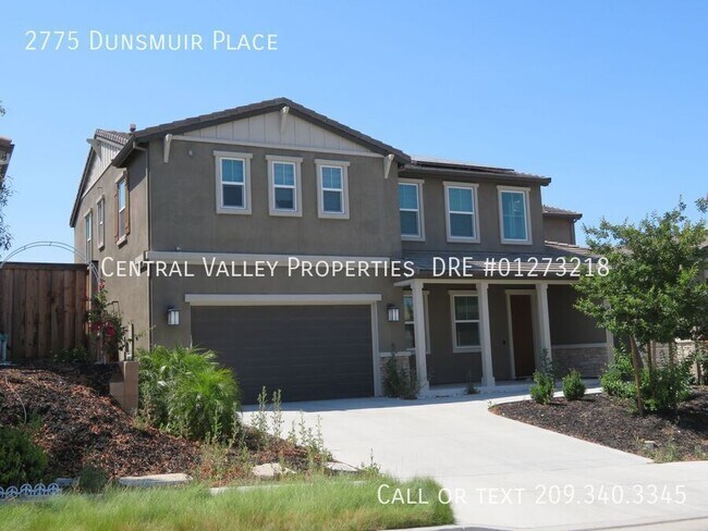 Building Photo - 2775 Dunsmuir Ave
