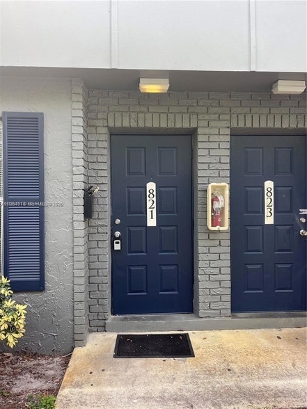 Building Photo - 821 NW 46th Ave