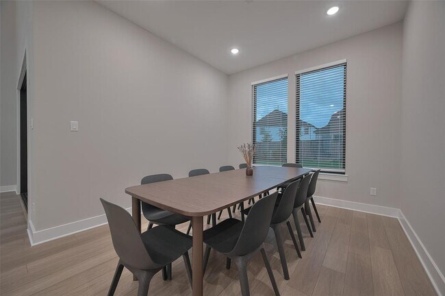 Building Photo - 26918 Arethusa Ct