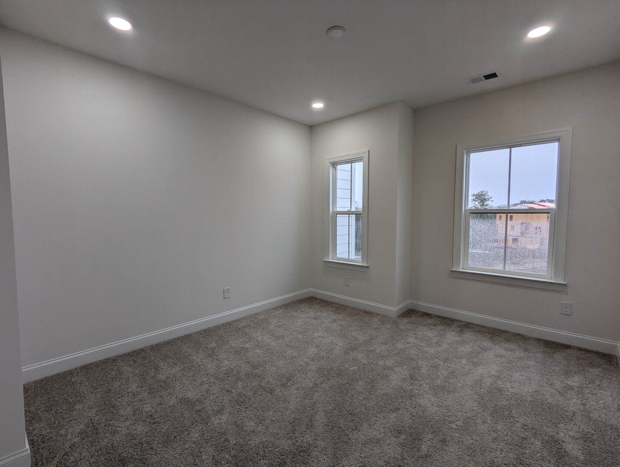 Building Photo - Room in Townhome on Walnut Hill Rd NW