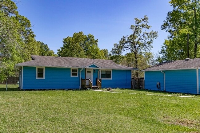 Building Photo - 314 Normagene St