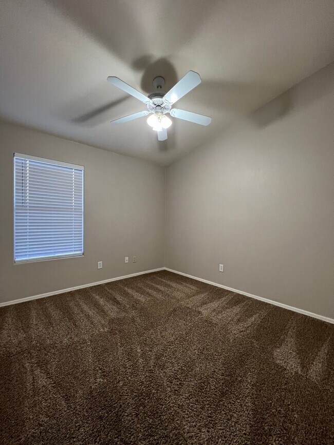 Building Photo - Mesquite Canyon Cul-De-Sac Home