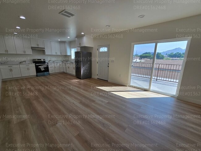 Building Photo - Newly constructed upstairs 2 bedrooms and ...