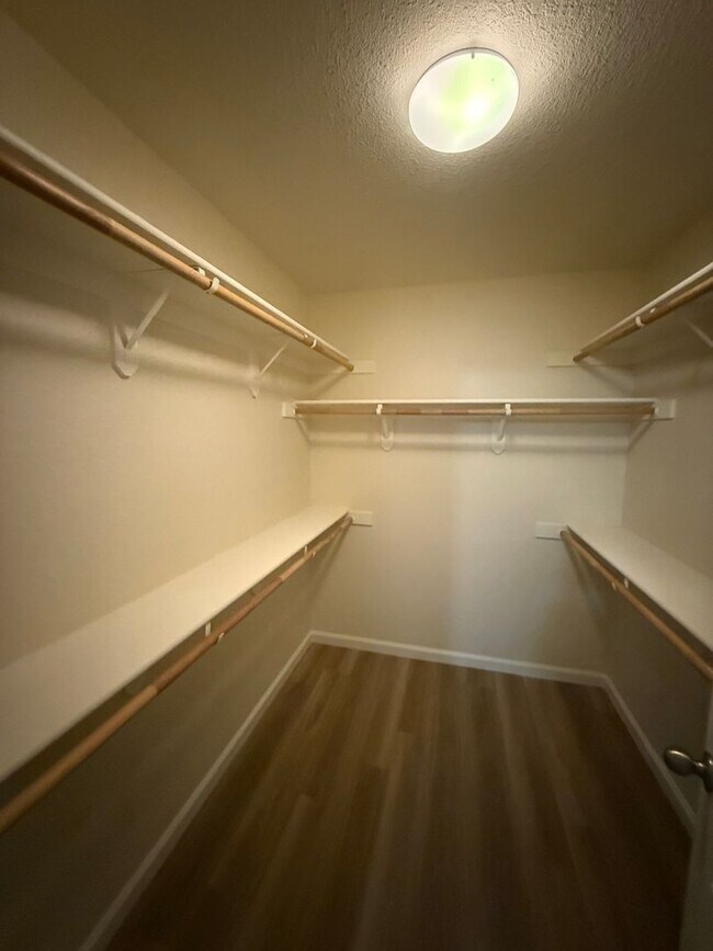 Building Photo - Travis School District