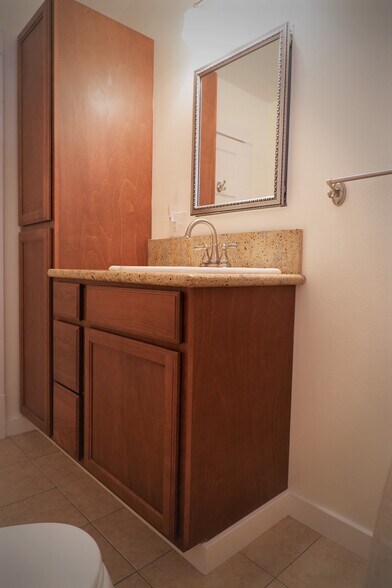 Lots of storage with linen tower and newer cabinets - 3517 E 32nd Ave