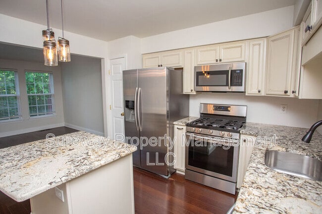 Building Photo - 130 Mount Vernon Ct