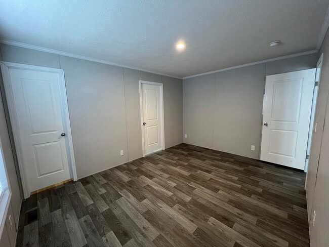 Building Photo - 38058 Pardo Dr