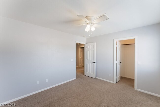 Building Photo - 8701 Butterchurn Ave