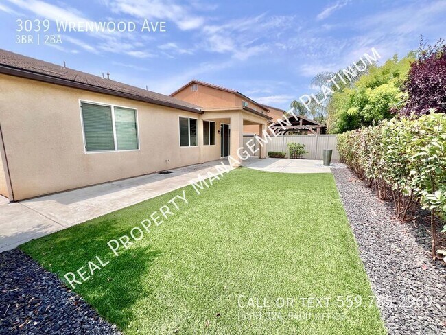 Building Photo - 3039 Wrenwood Ave
