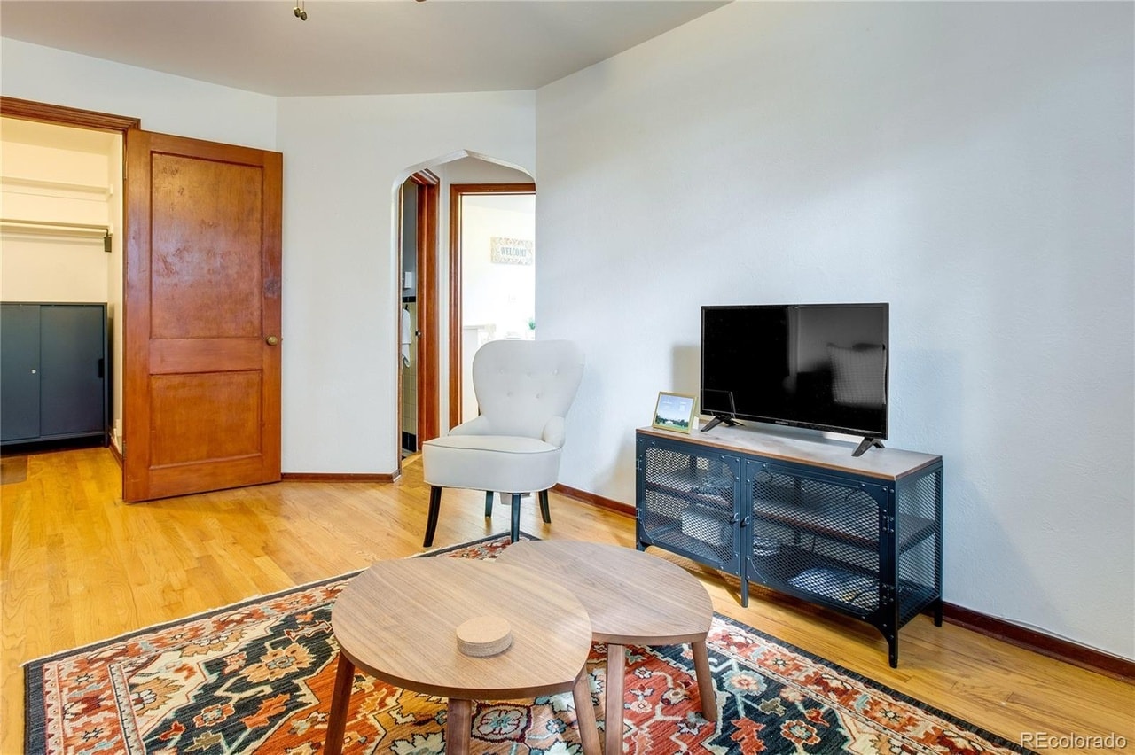 Staged Living Room - 1605 St Paul St