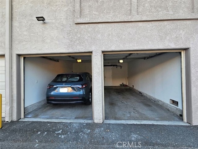 Building Photo - 16630 Shenandoah Ave