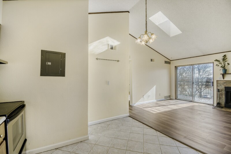 Building Photo - 8813 Colorado Blvd