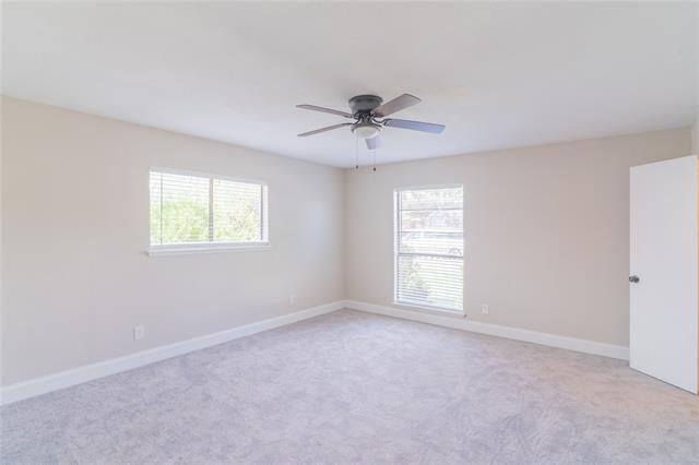 Building Photo - 3437 Knoll Point Dr