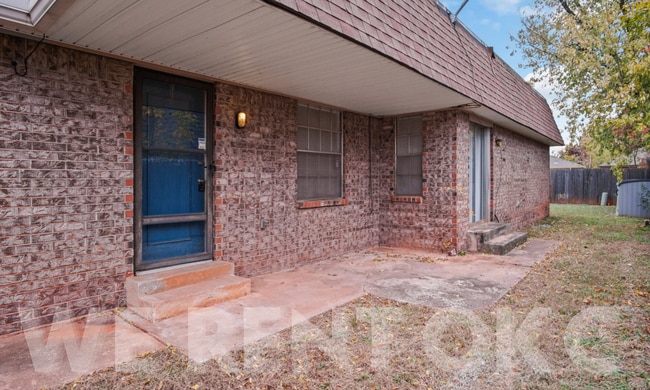 Building Photo - 6415 N Peniel Ave