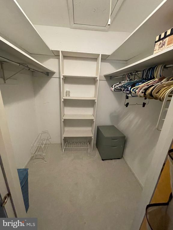 Building Photo - 4026 Society Dr