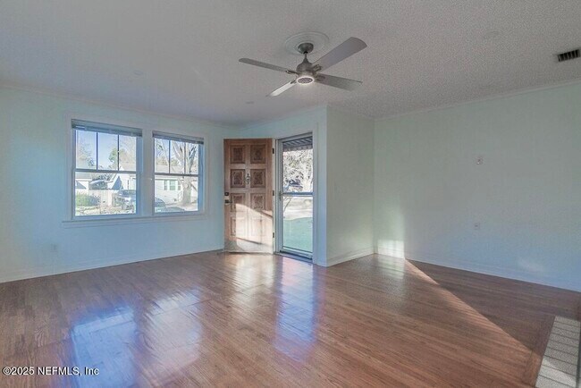 Building Photo - 3620 Myra St