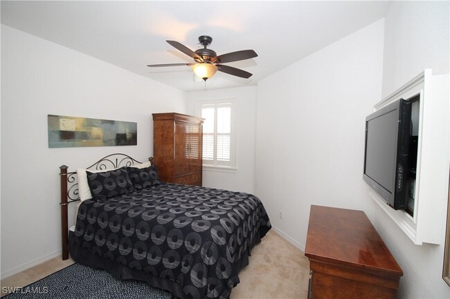 Building Photo - 1370 Mariposa Cir