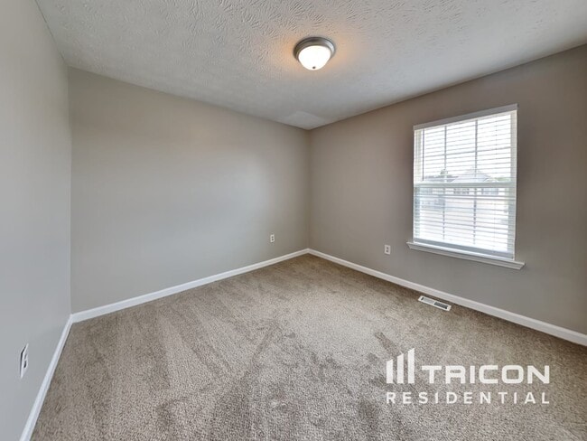 Building Photo - 89 Pin Oak Ct