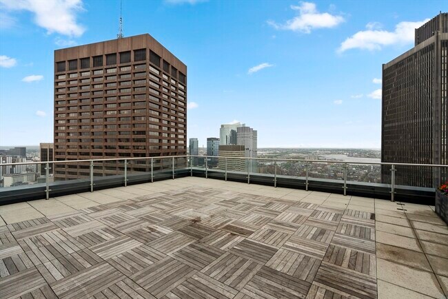 Building Photo - 45 Province St