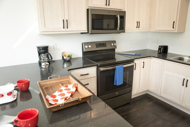 Interior Photo - Urban Flats South