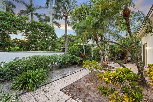 Building Photo - 5537 NW 21st Way