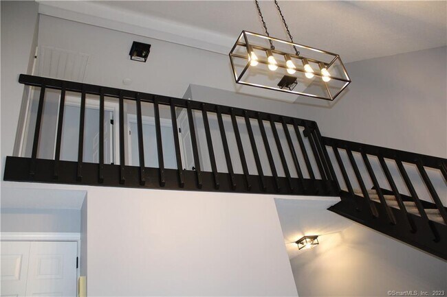 Building Photo - 36 Tinsmith Crossing