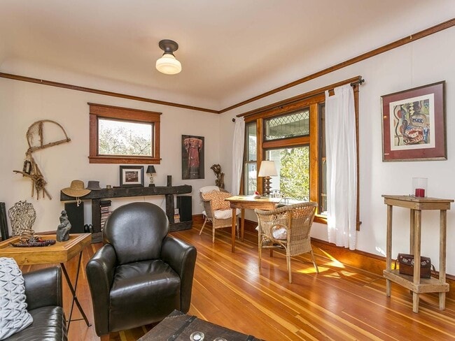 Building Photo - Beautiful NE Home Ready for Rent