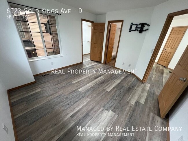 Building Photo - 6923 Gold Kings Ave