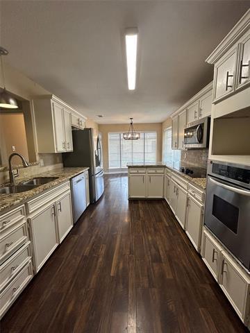 Building Photo - 6712 Santiago Ave