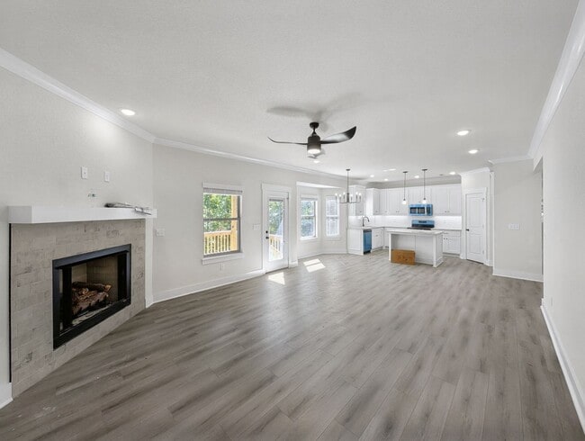 Building Photo - 284 Stoneykirk Dr
