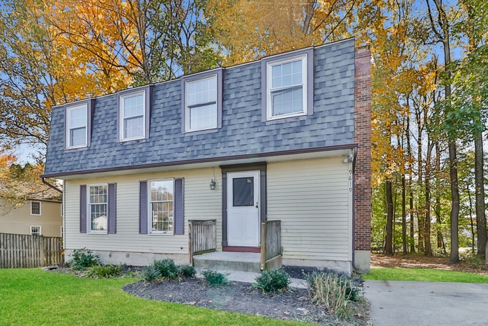 Building Photo - 9619 Winands Rd