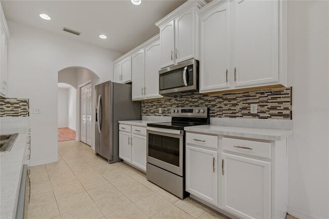 Building Photo - 12814 Cattail Shore Ln