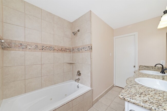 Building Photo - 5643 Cheena Dr