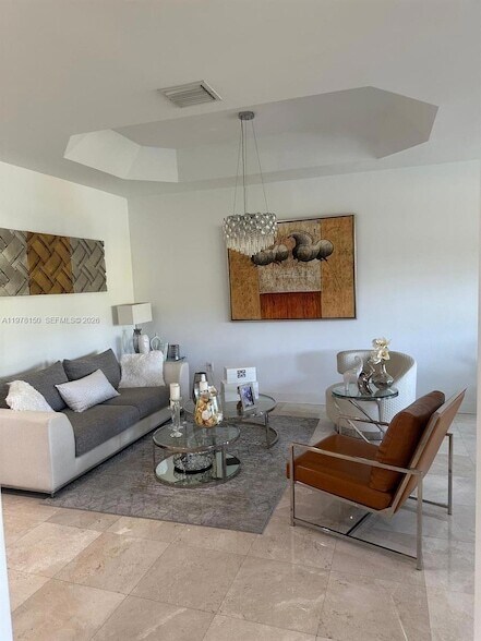 Building Photo - 10923 NW 70th St