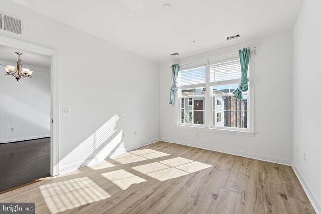 Building Photo - 13723 Neil Armstrong Ave