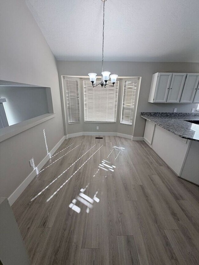 Building Photo - WEST JORDAN 5 BED, 4 BATH HOME