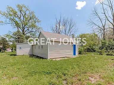 Building Photo - 3154 N Gale St