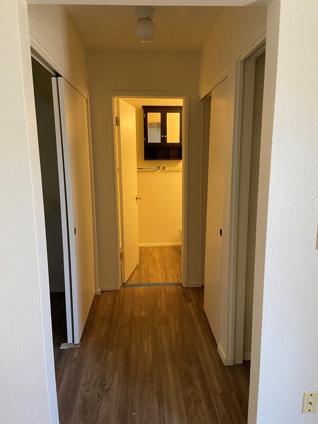 Building Photo - 3083 Shoshone Pl