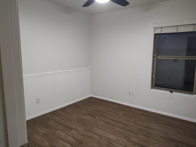 Building Photo - 3581 E Desert Moon Trl