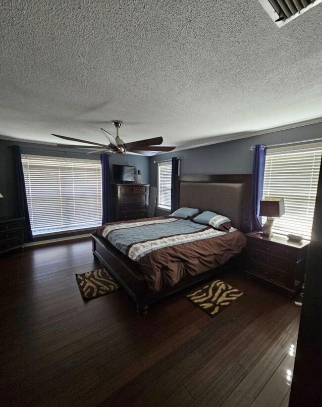 Building Photo - 11524 Padgett Switch Rd