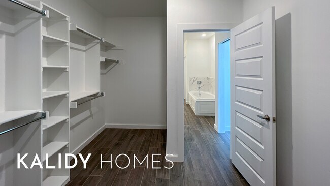 Building Photo - 20400 Antler Farms Dr
