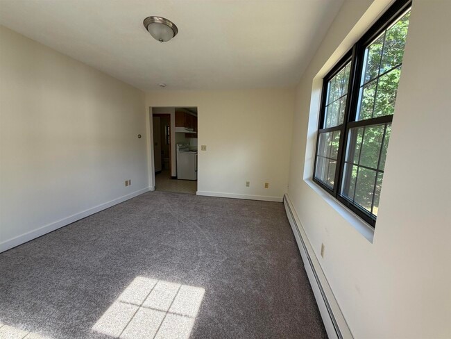 Building Photo - 56 Westville Rd