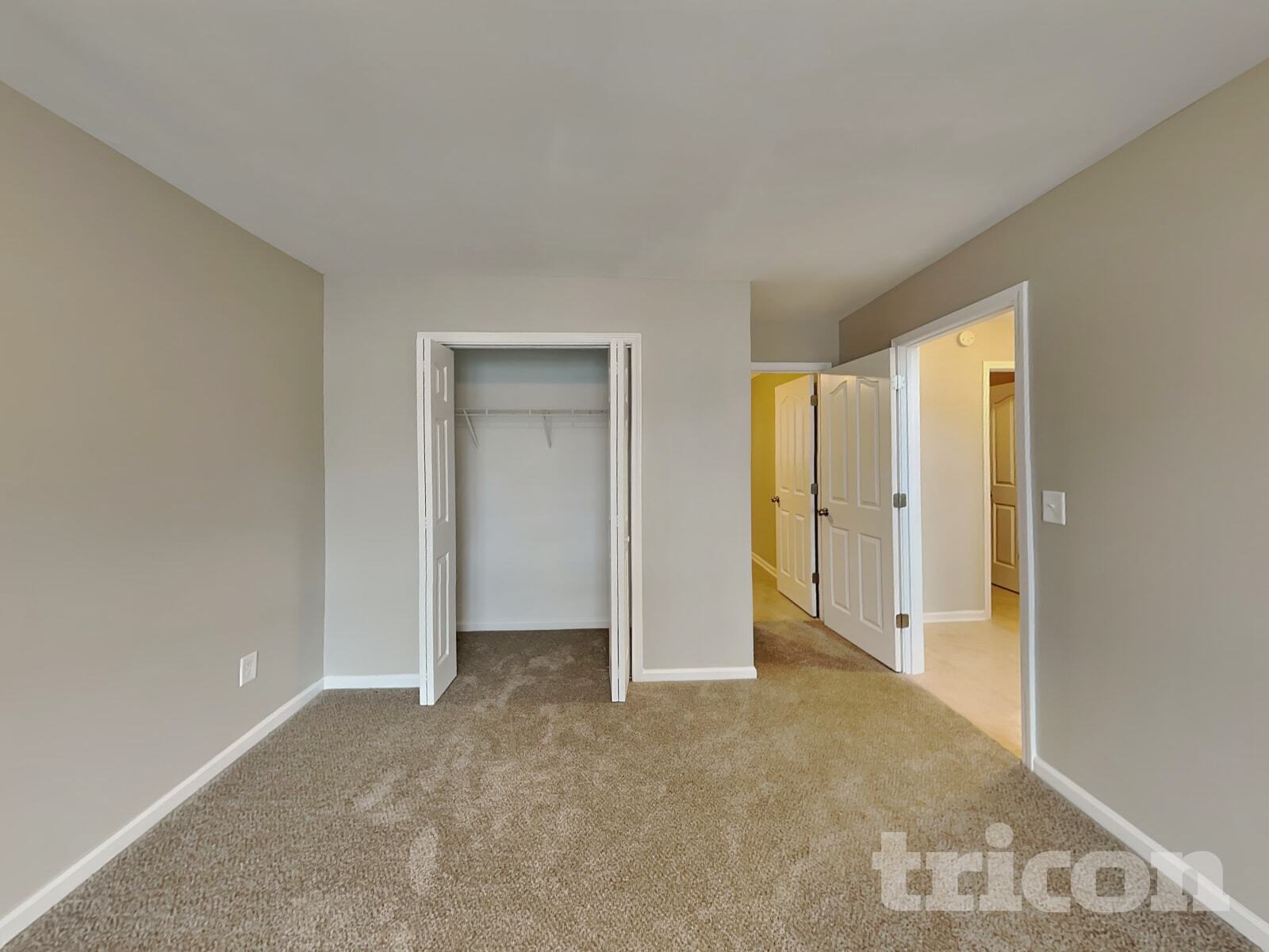 Building Photo - 6655 Breckenridge Dr