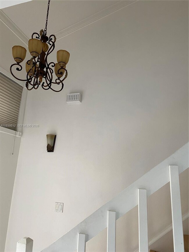 Building Photo - 10925 SW 113th Pl