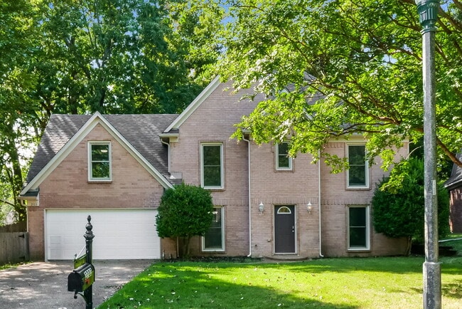 Building Photo - 2703 Twisted Oak Cove N