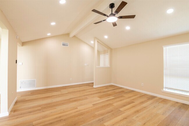 Building Photo - 1262 Rock Canyon Dr