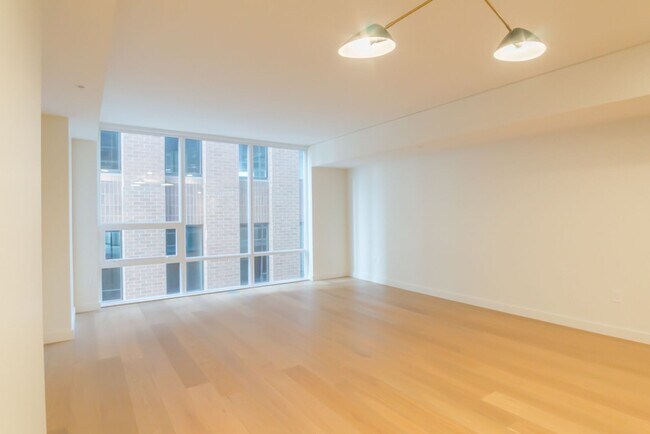 Building Photo - 2bd/1ba Seattle Condo