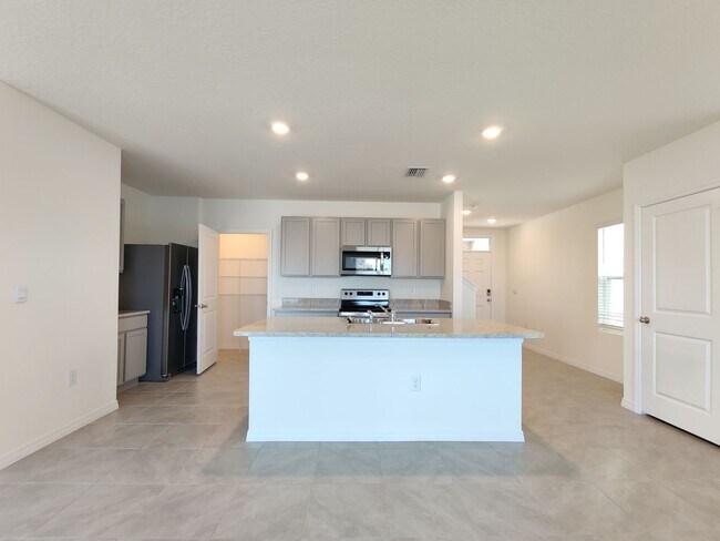 Building Photo - 10523 Penny Gale Loop
