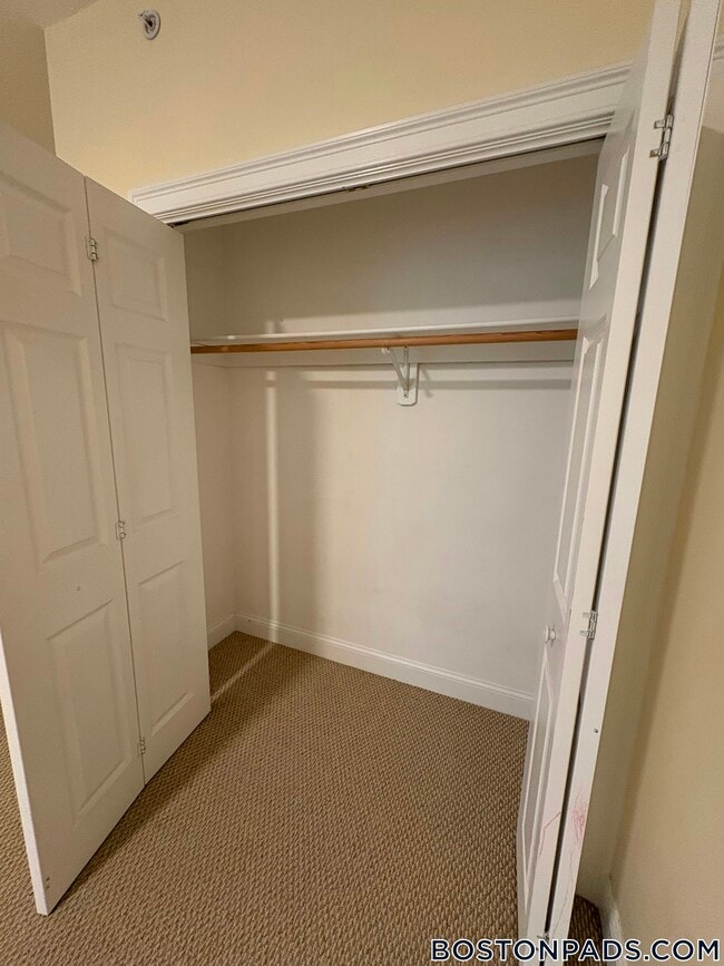 Building Photo - 83 Fairmount Ave